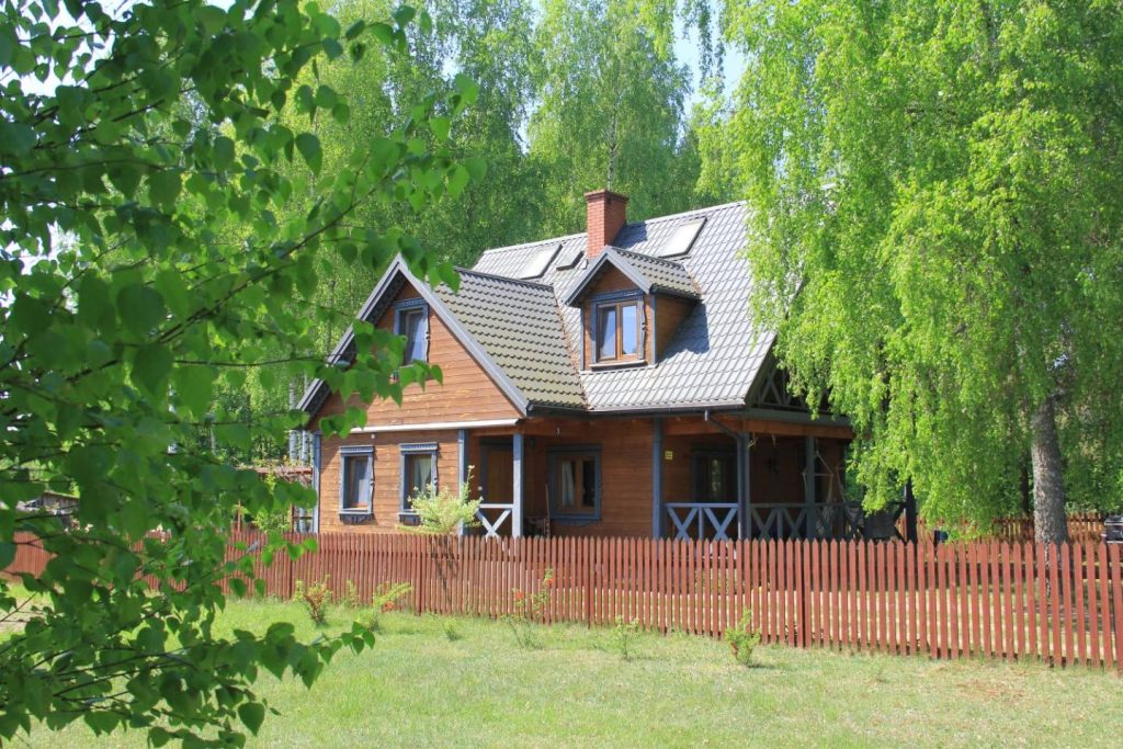 Żubrowe Sioło – dom na wyłączność z gorącą balią i sauną